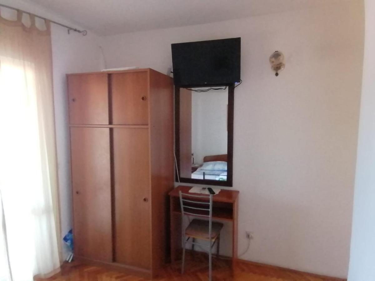 Apartments Piko2 イェルサ エクステリア 写真